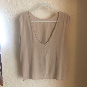 Rare Elizabeth Suzann sleeveless top 100% silk